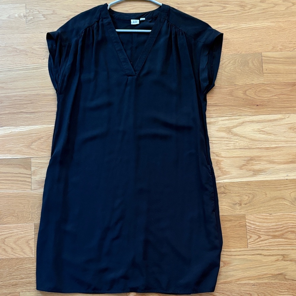 GAP Black Apparel
